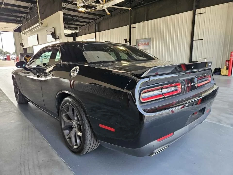 2019 Dodge Challenger 3rd Gen - Image 9 of 19