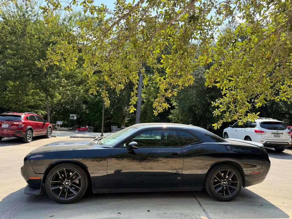 2019 Dodge Challenger 3rd Gen - Image 2 of 9