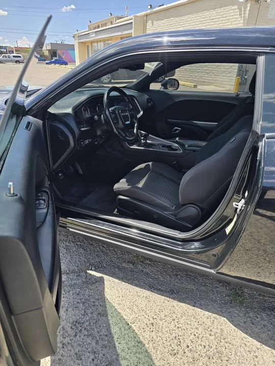 2019 Dodge Challenger 3rd Gen - Image 13 of 15