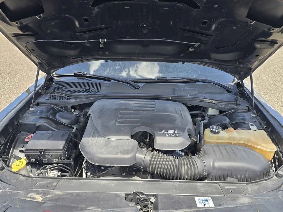 2019 Dodge Challenger 3rd Gen - Image 10 of 15
