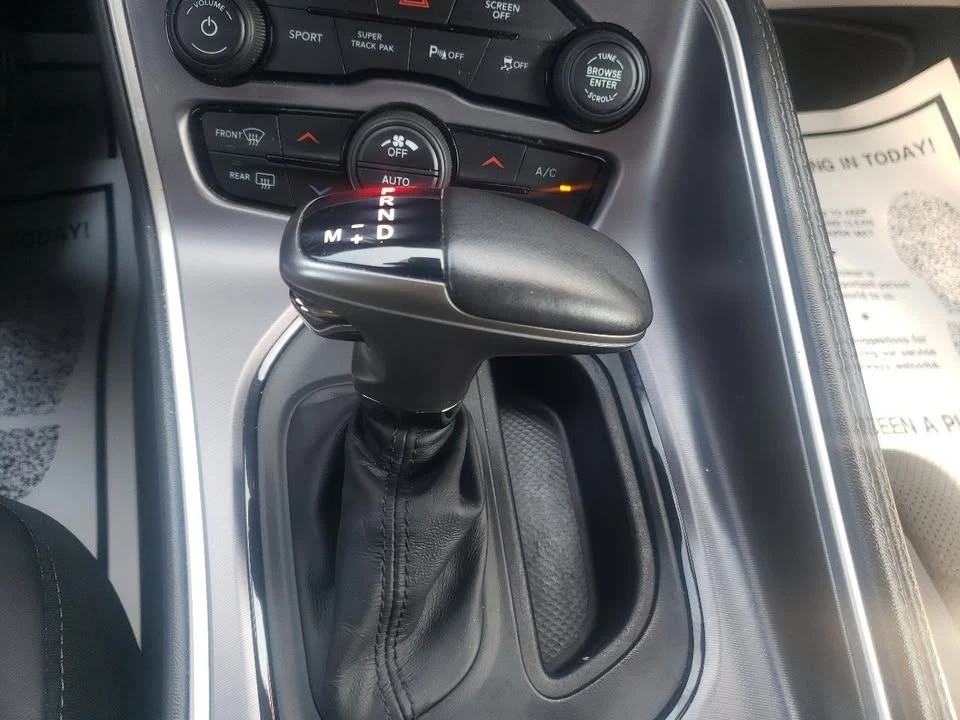 2019 Dodge Challenger 3rd Gen - Image 15 of 20