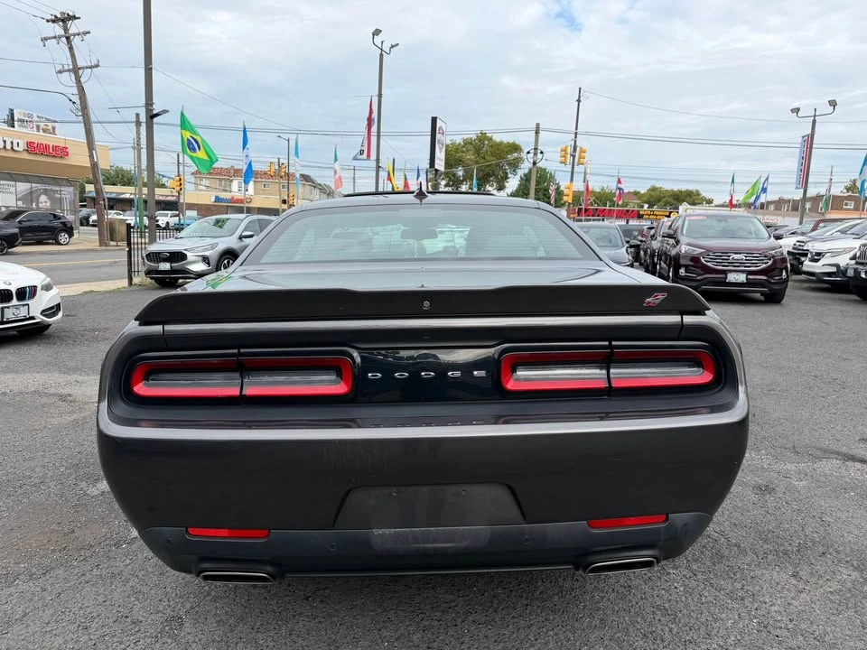 2019 Dodge Challenger 3rd Gen - Image 5 of 9