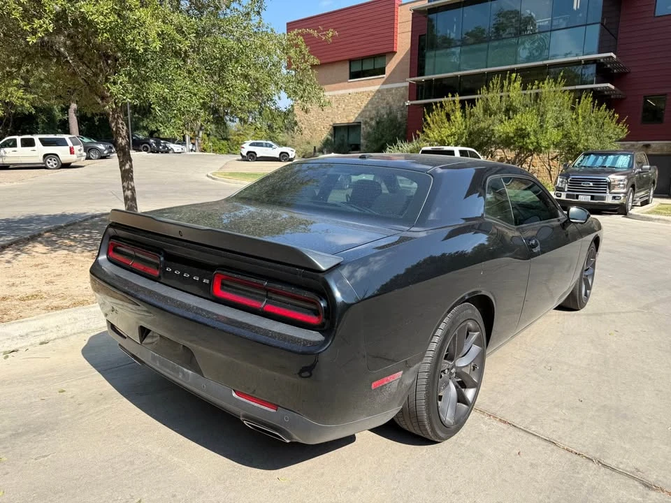 2019 Dodge Challenger 3rd Gen - Image 4 of 9