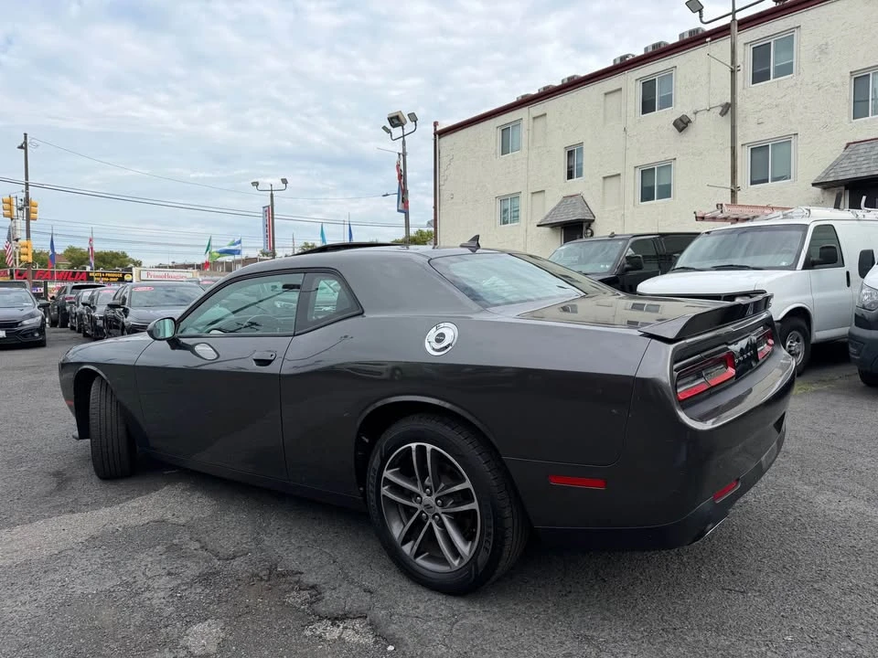 2019 Dodge Challenger 3rd Gen - Image 4 of 9
