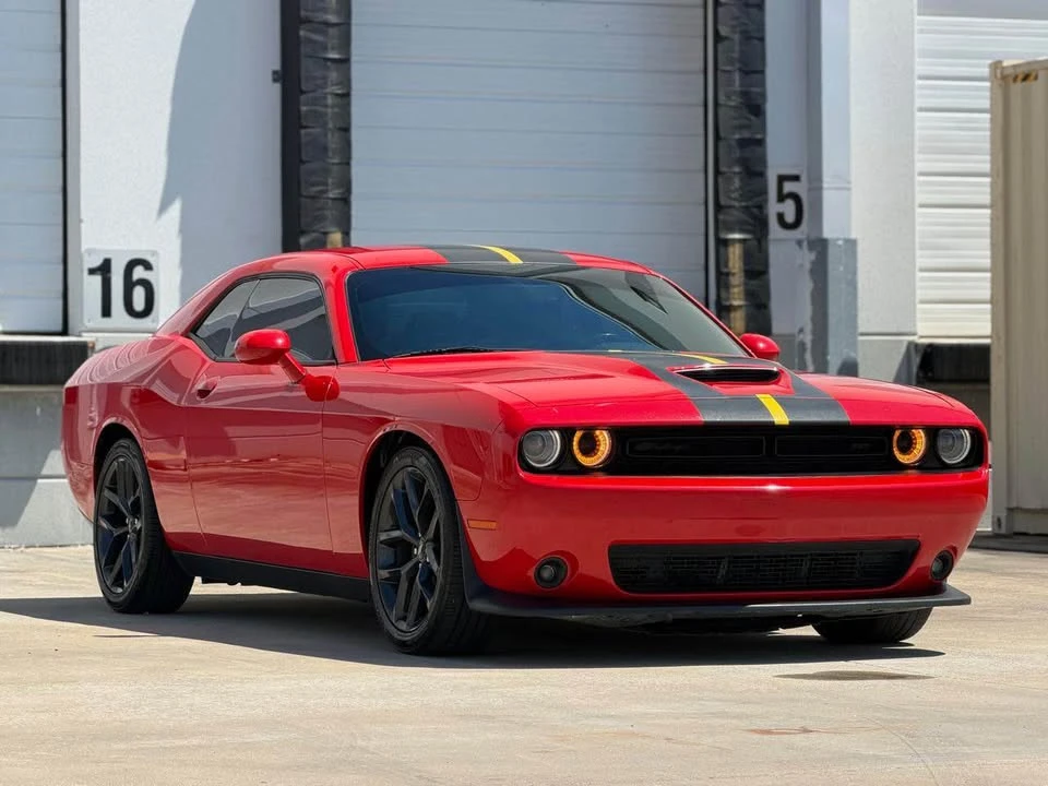 2019 Dodge Challenger 3rd Gen - Image 2 of 11