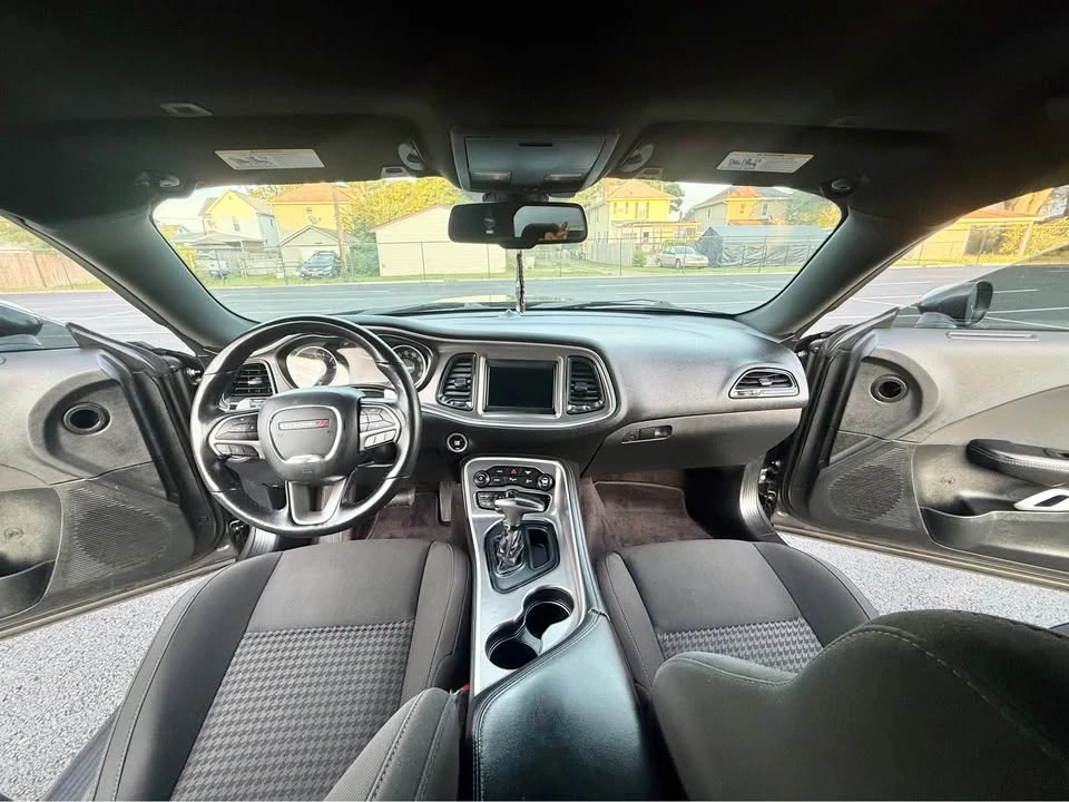 2019 Dodge Challenger 3rd Gen - Image 16 of 20