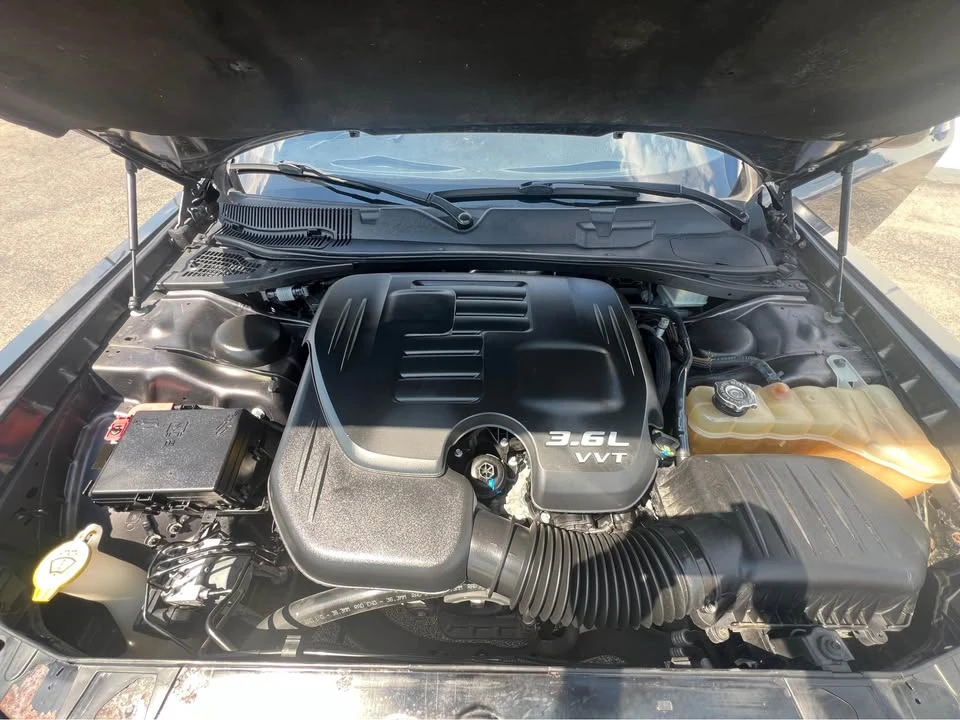 2019 Dodge Challenger 3rd Gen - Image 8 of 9