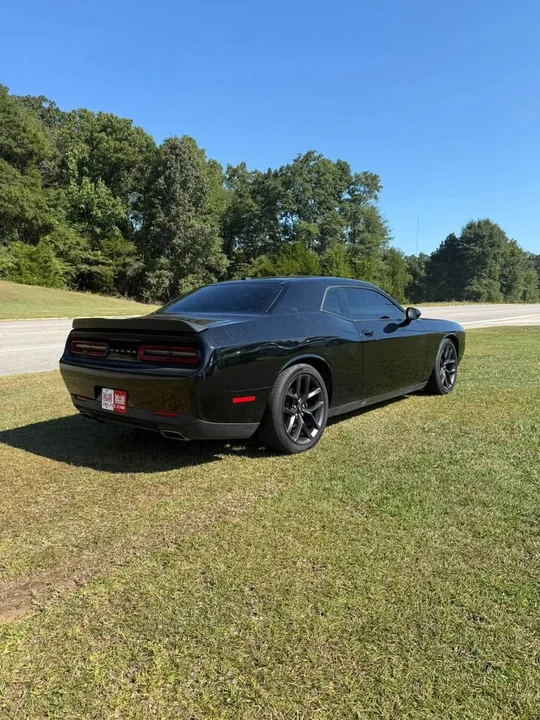 2019 Dodge Challenger 3rd Gen - Image 10 of 16