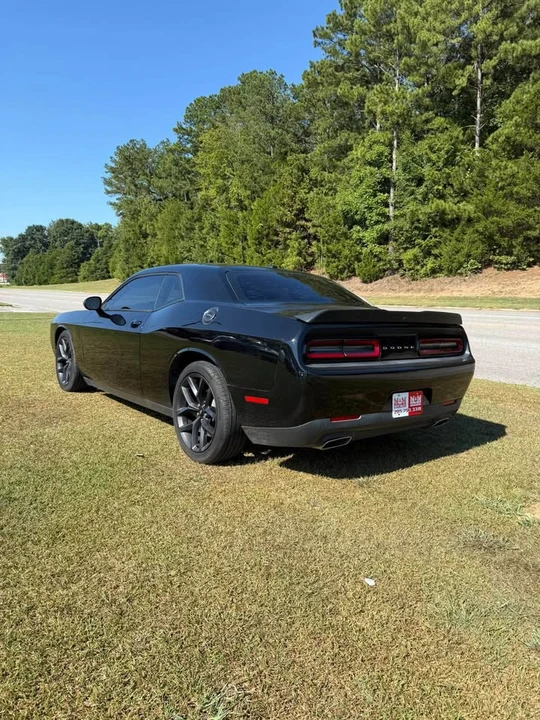 2019 Dodge Challenger 3rd Gen - Image 5 of 16