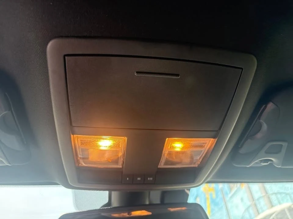 2019 Dodge Challenger 3rd Gen - Image 17 of 20