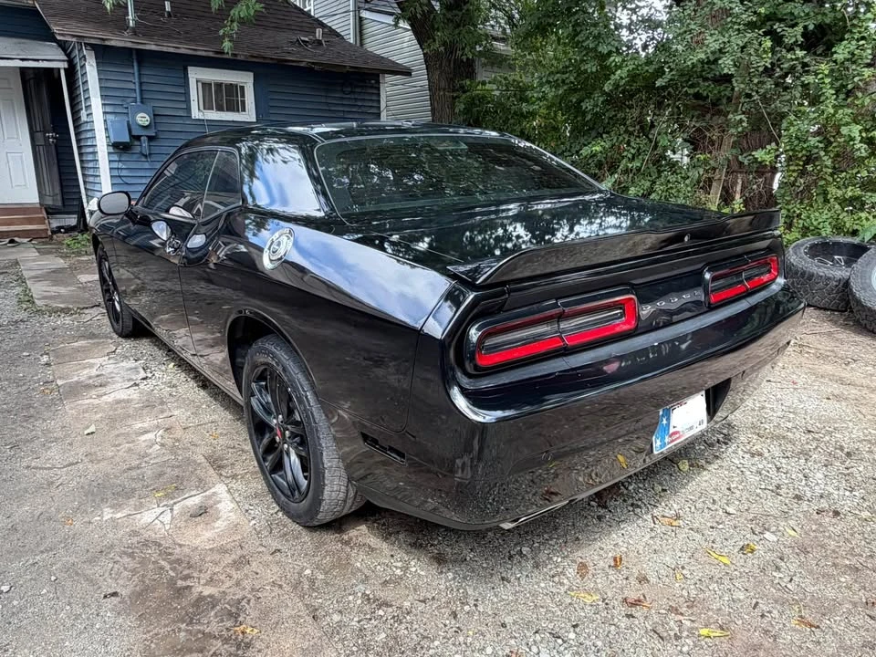 2019 Dodge Challenger 3rd Gen - Image 5 of 10