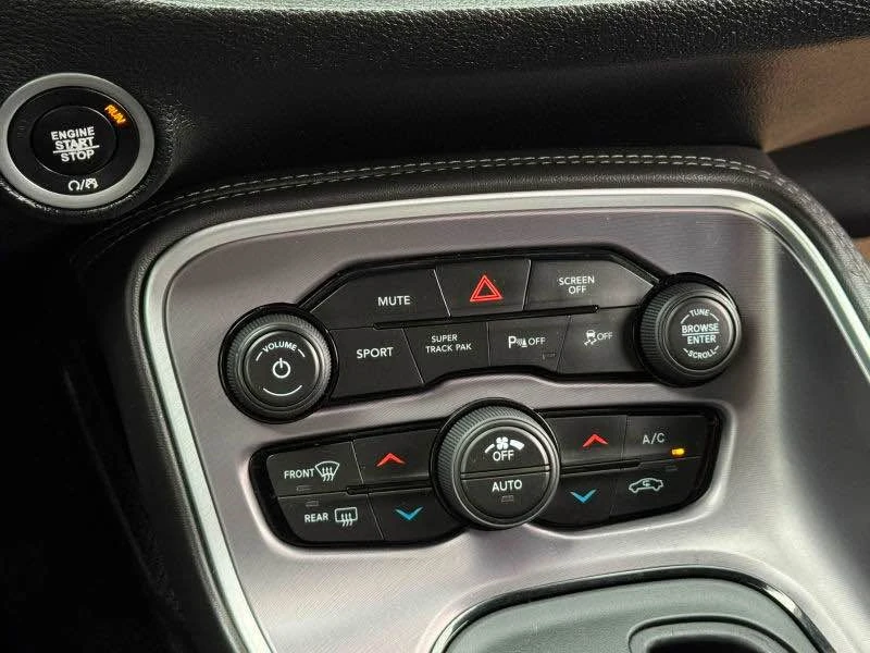 2019 Dodge Challenger 3rd Gen - Image 16 of 20