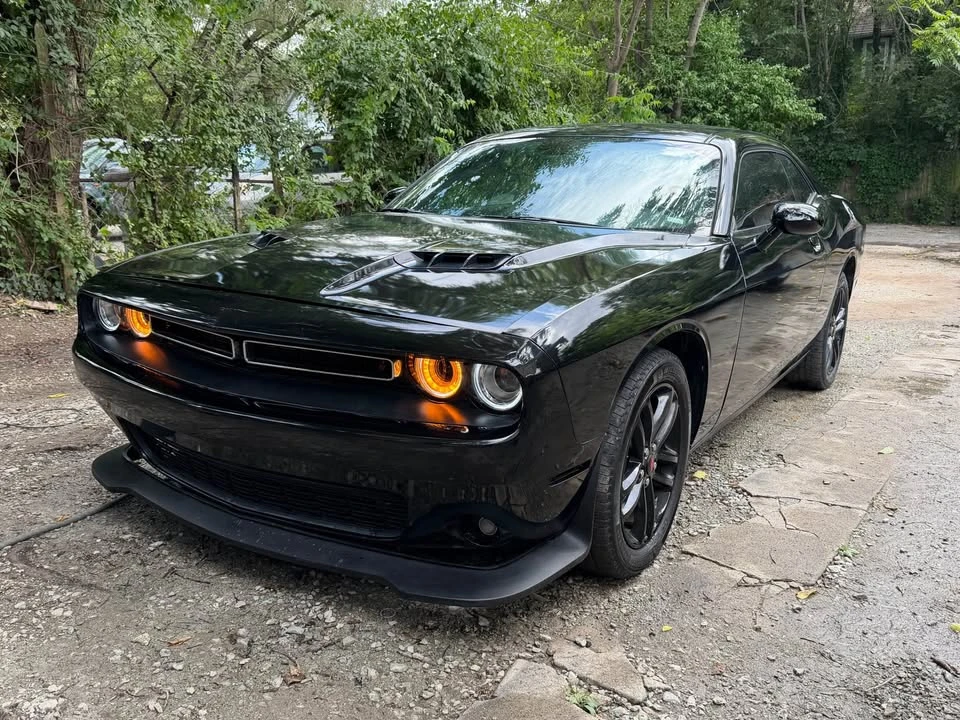 2019 Dodge Challenger 3rd Gen - Image 2 of 10