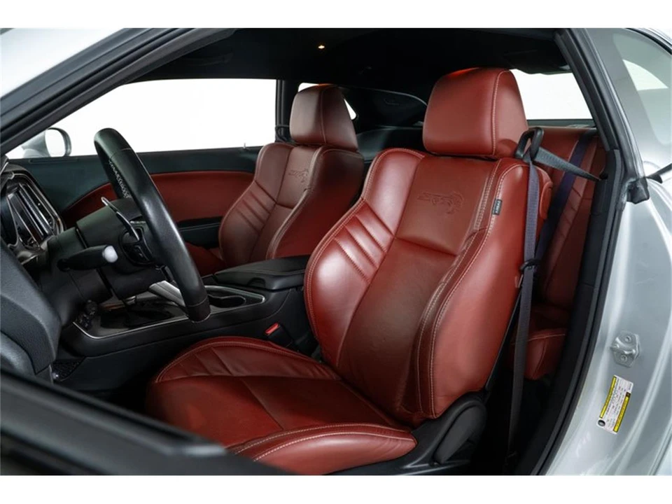 2019 Dodge Challenger SRT Hellcat 3rd Gen - Image 24 of 31