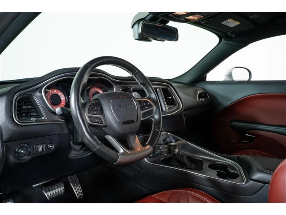 2019 Dodge Challenger SRT Hellcat 3rd Gen - Image 22 of 31