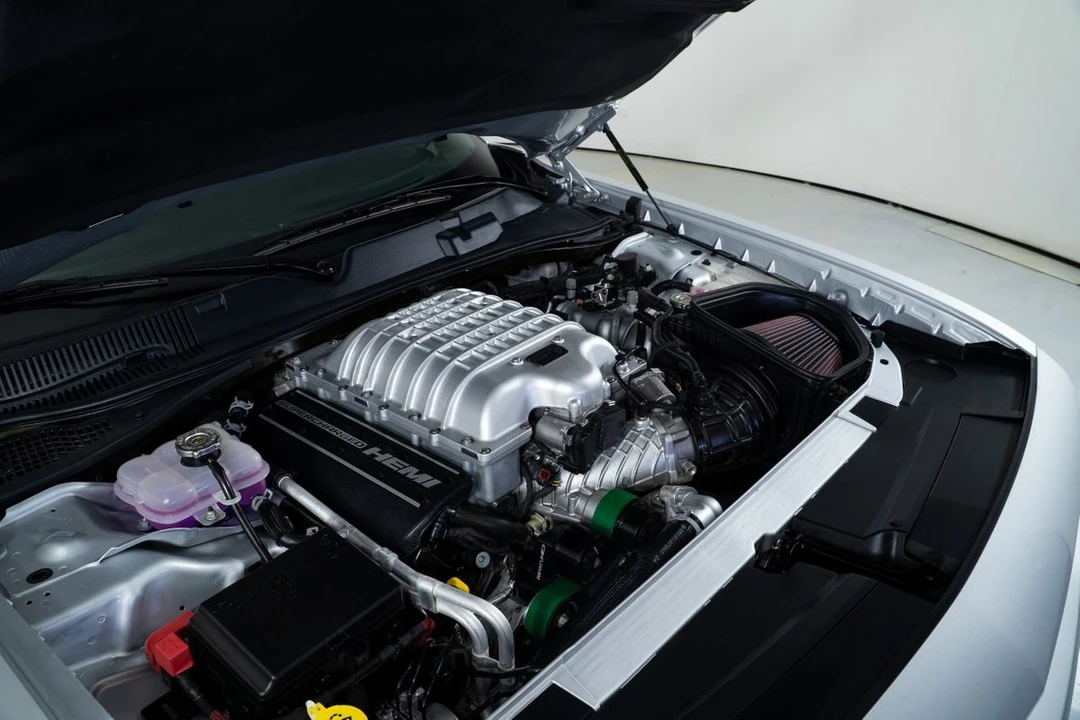 2019 Dodge Challenger SRT Hellcat 3rd Gen - Image 4 of 12