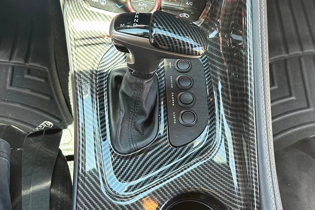 2019 Dodge Challenger SRT Hellcat 3rd Gen - Image 28 of 31