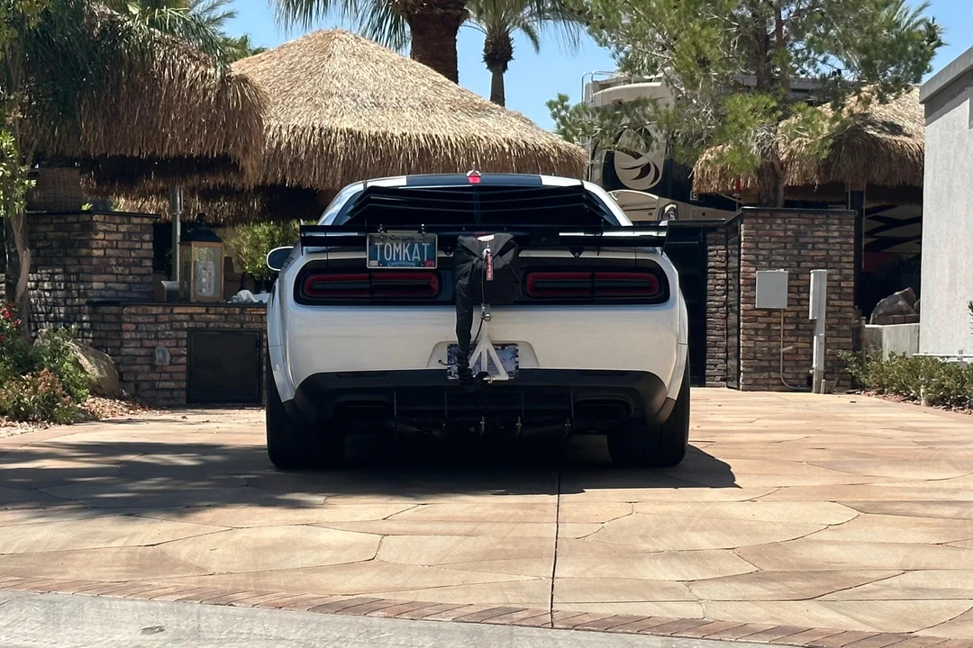 2019 Dodge Challenger SRT Hellcat 3rd Gen - Image 11 of 31