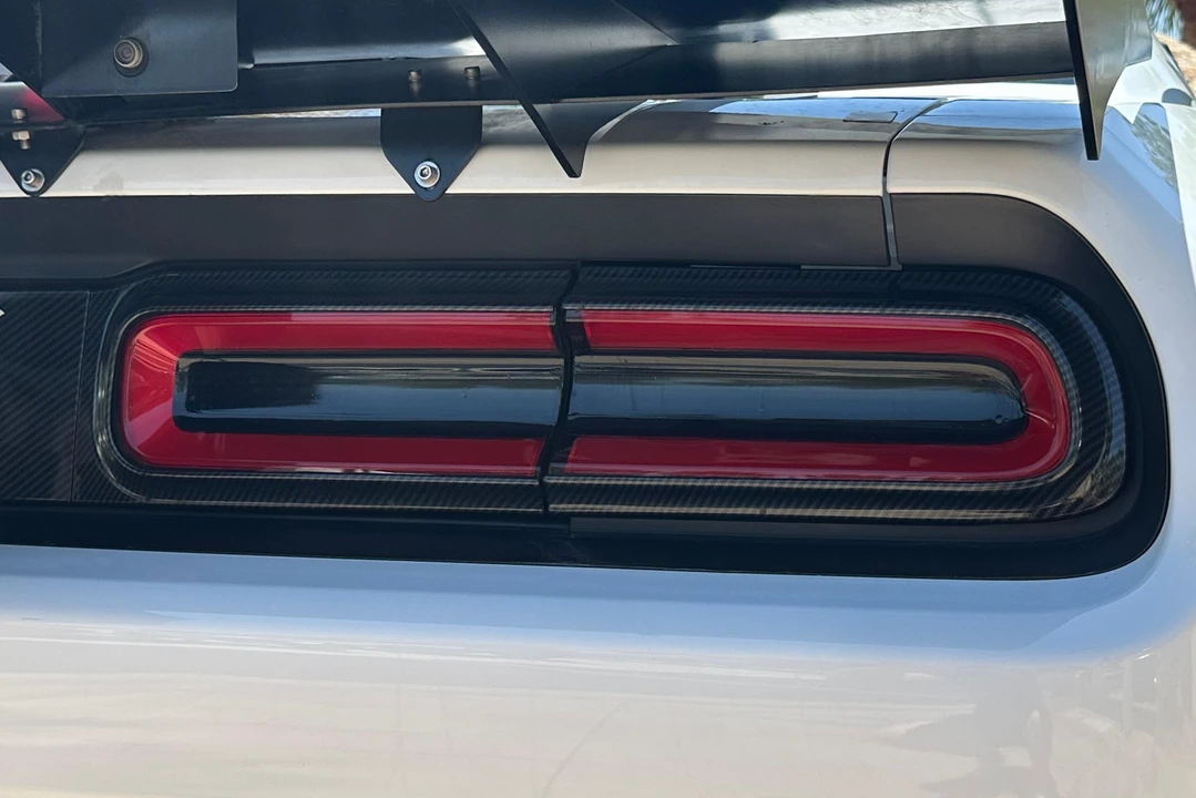 2019 Dodge Challenger SRT Hellcat 3rd Gen - Image 19 of 31