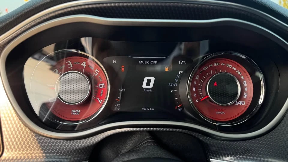 2019 Dodge Challenger SRT Hellcat 3rd Gen - Image 9 of 14