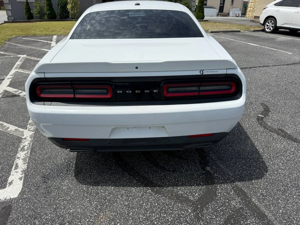 2019 Dodge Challenger 3rd Gen - Image 4 of 12