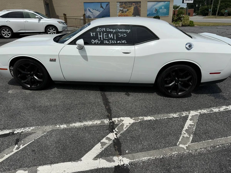 2019 Dodge Challenger 3rd Gen - Image 2 of 12