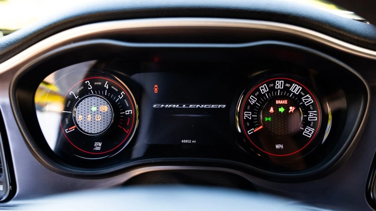 2019 Dodge Challenger 3rd Gen - Image 24 of 31