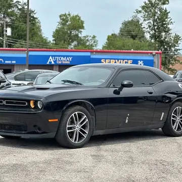 2019 Dodge Challenger SXT AWD