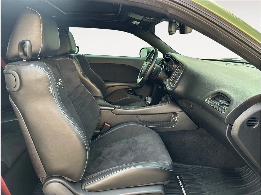 2019 Dodge Challenger 3rd Gen - Image 15 of 20