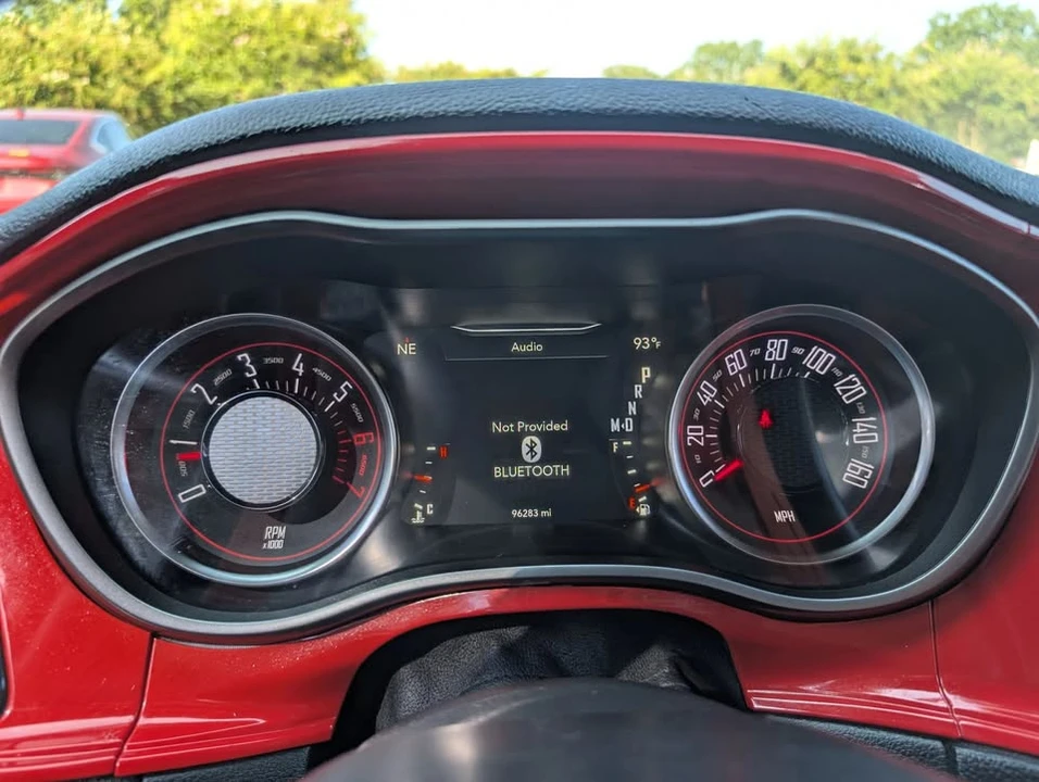 2019 Dodge Challenger 3rd Gen - Image 13 of 20