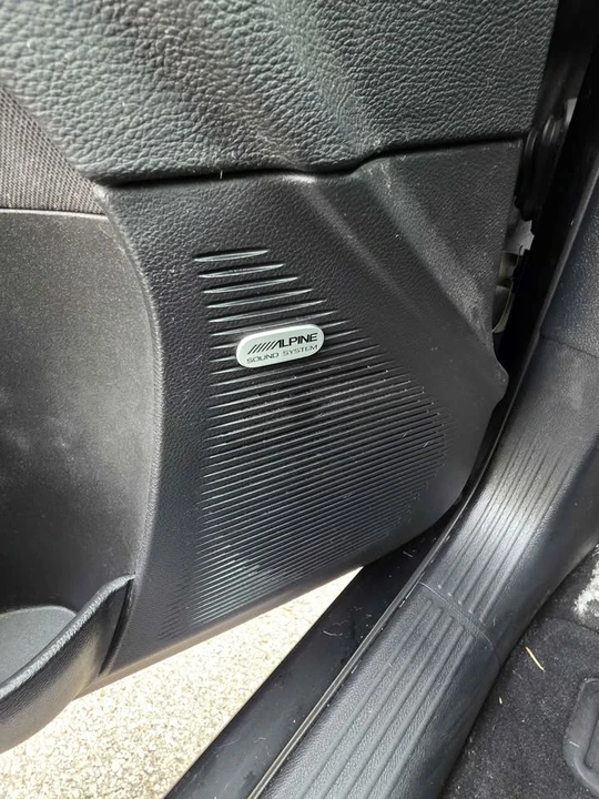 2019 Dodge Challenger 3rd Gen - Image 12 of 15