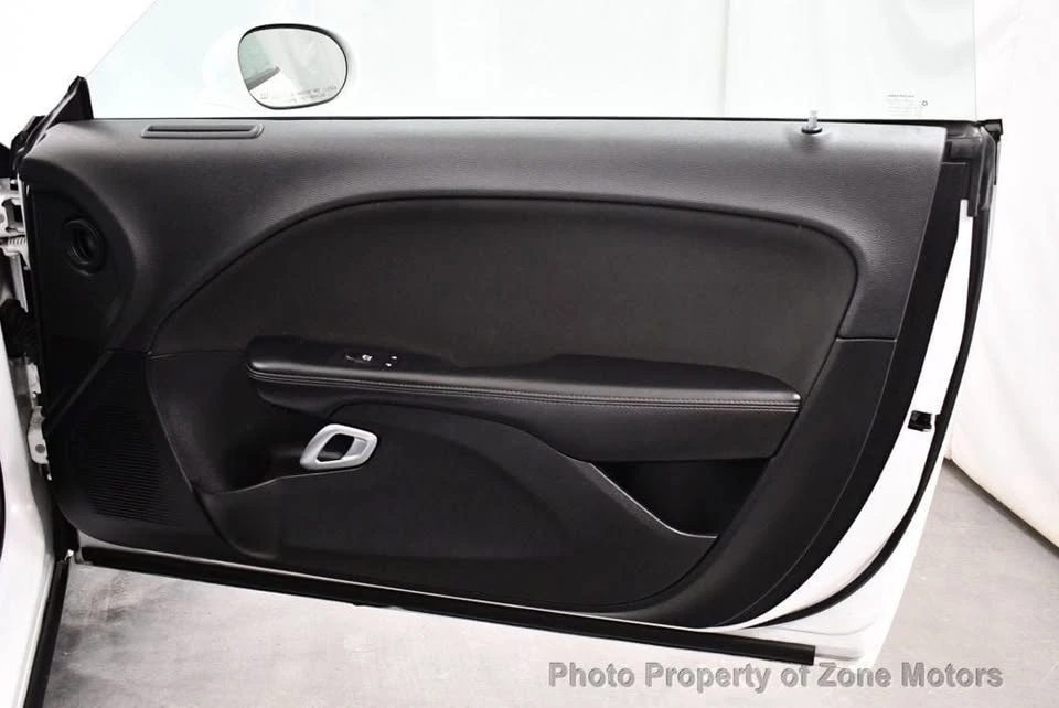 2019 Dodge Challenger 3rd Gen - Image 16 of 18