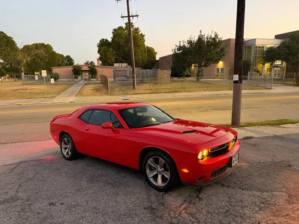 2019 Dodge Challenger 3rd Gen - Image 8 of 14
