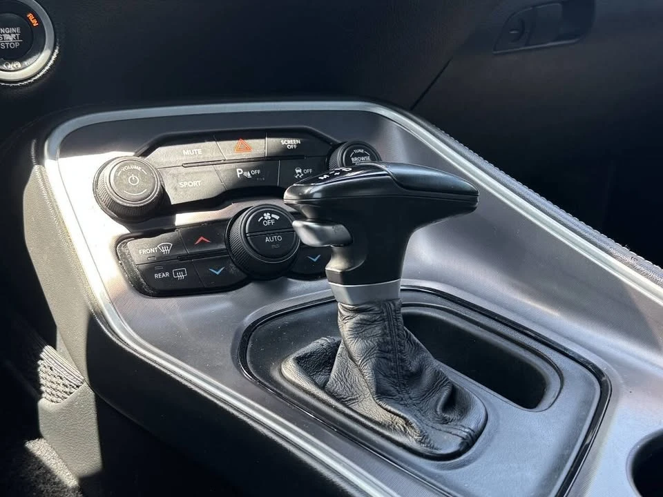 2019 Dodge Challenger 3rd Gen - Image 11 of 20