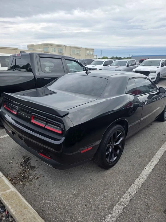 2019 Dodge Challenger 3rd Gen - Image 4 of 15