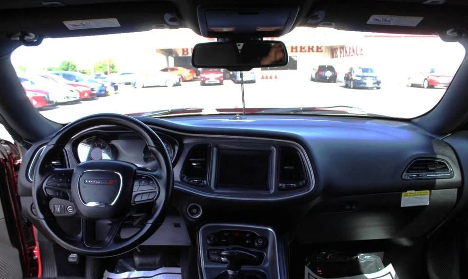 2019 Dodge Challenger 3rd Gen - Image 16 of 17