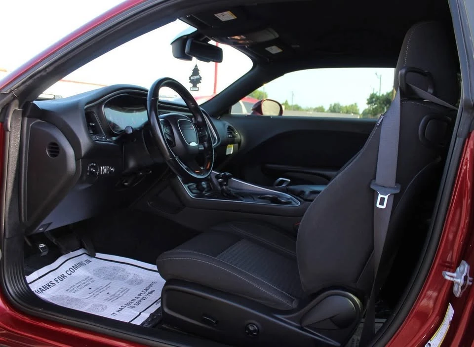 2019 Dodge Challenger 3rd Gen - Image 9 of 17