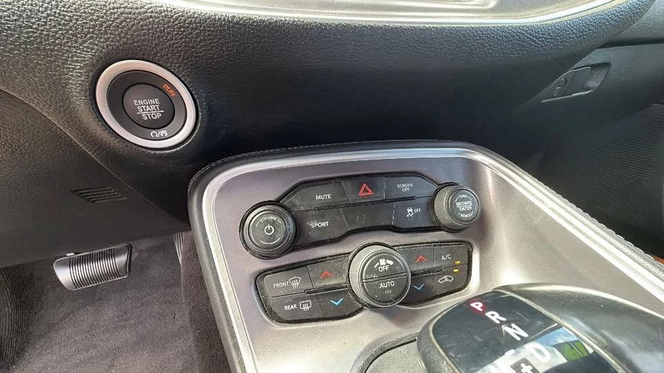2019 Dodge Challenger 3rd Gen - Image 17 of 20