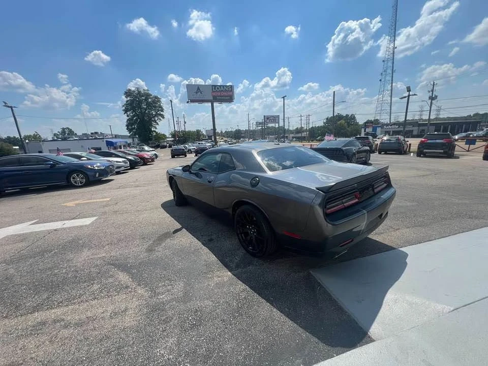 2019 Dodge Challenger 3rd Gen - Image 9 of 13