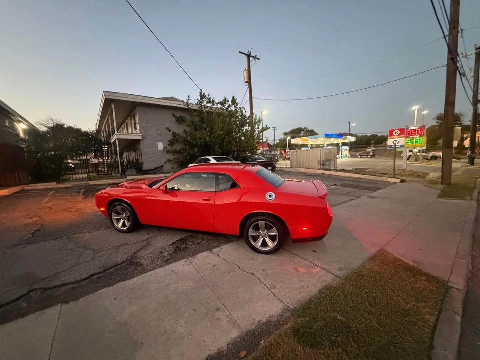 2019 Dodge Challenger 3rd Gen - Image 13 of 14