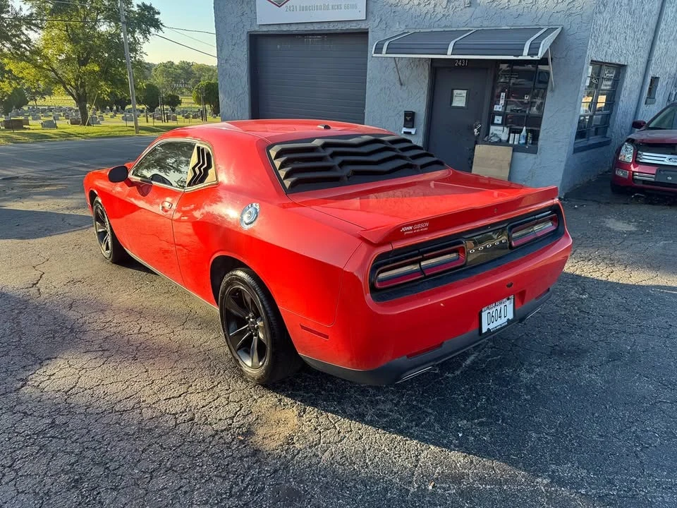 2019 Dodge Challenger 3rd Gen - Image 5 of 11