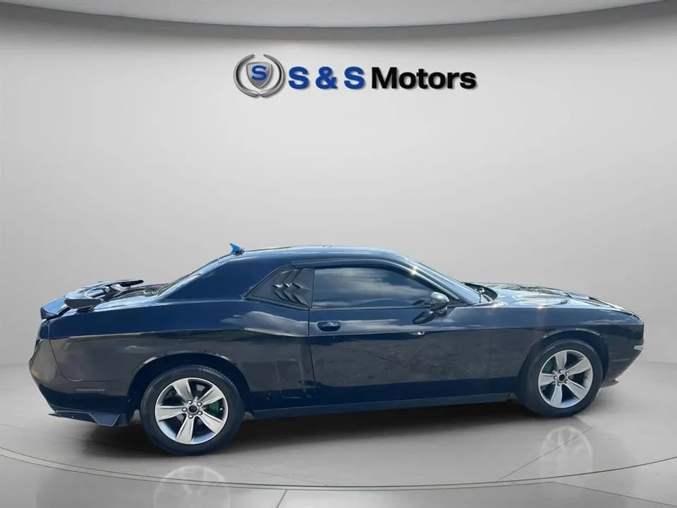 2019 Dodge Challenger 3rd Gen - Image 11 of 20