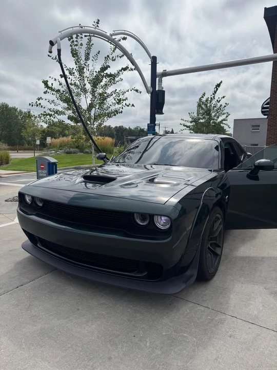 2019 Dodge Challenger 3rd Gen - Image 2 of 10