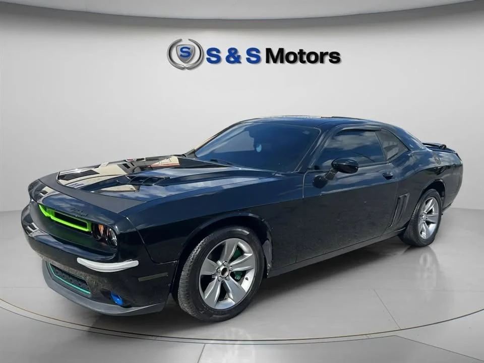 2019 Dodge Challenger 3rd Gen - Image 2 of 20