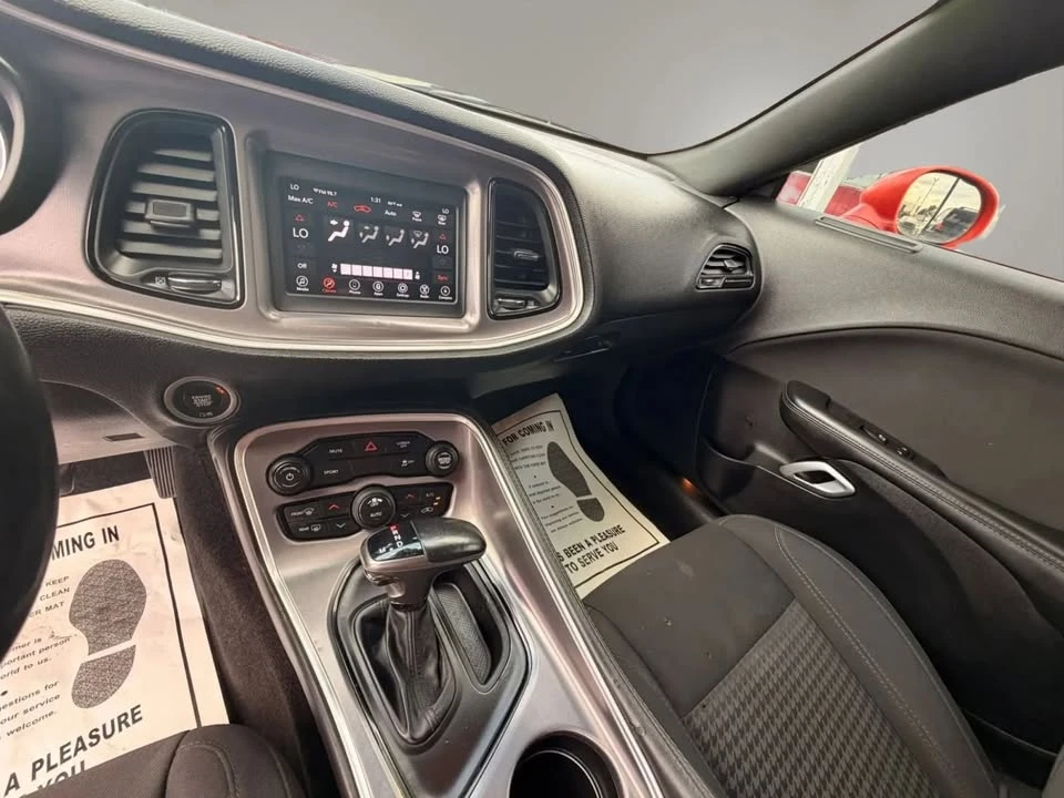 2019 Dodge Challenger 3rd Gen - Image 10 of 13