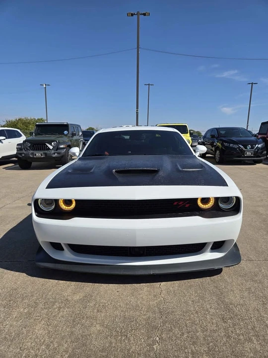 2019 Dodge Challenger 3rd Gen - Image 2 of 8