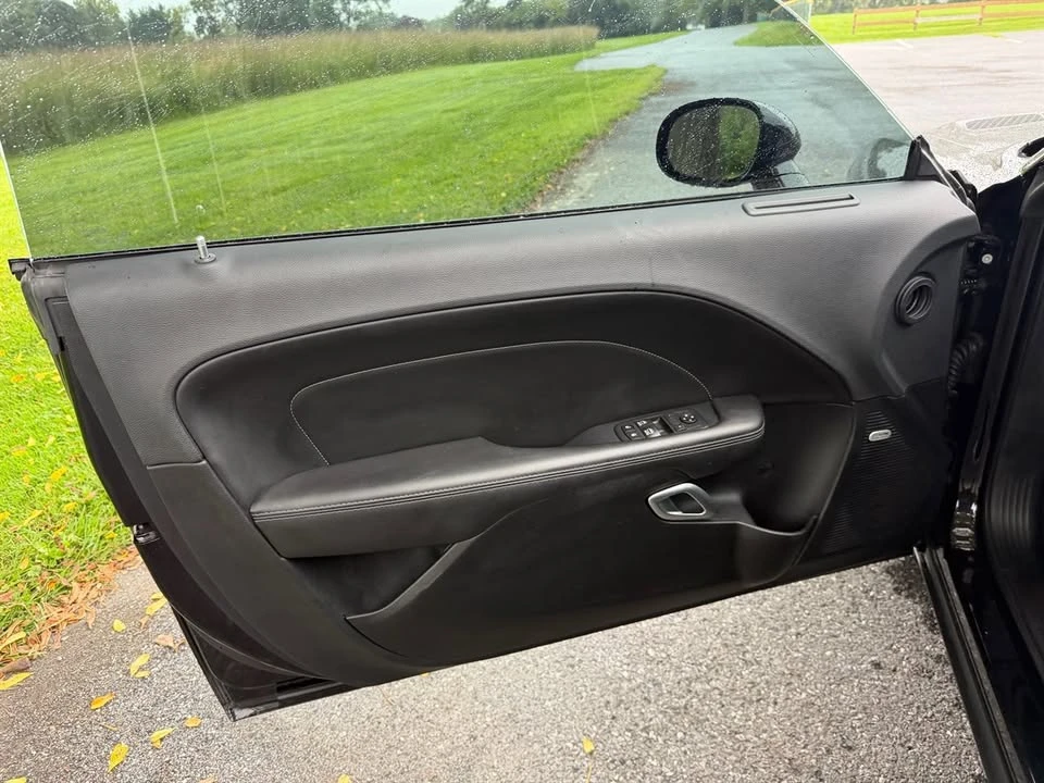 2019 Dodge Challenger 3rd Gen - Image 9 of 19
