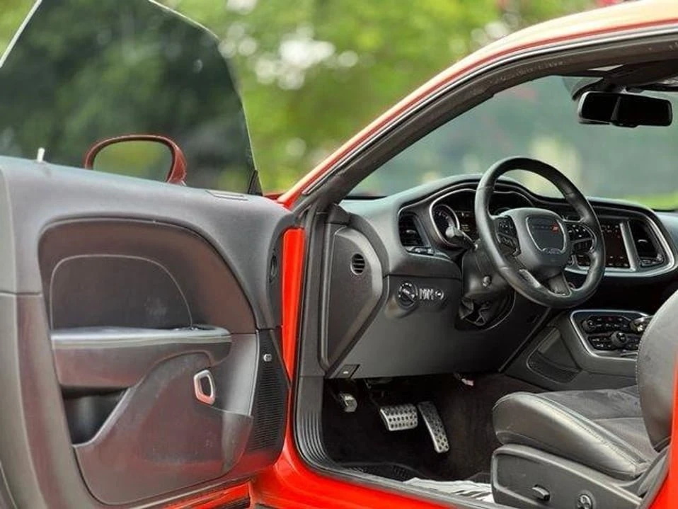 2019 Dodge Challenger 3rd Gen - Image 9 of 20