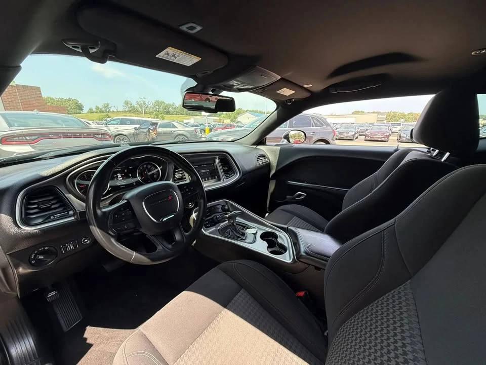 2019 Dodge Challenger 3rd Gen - Image 9 of 20