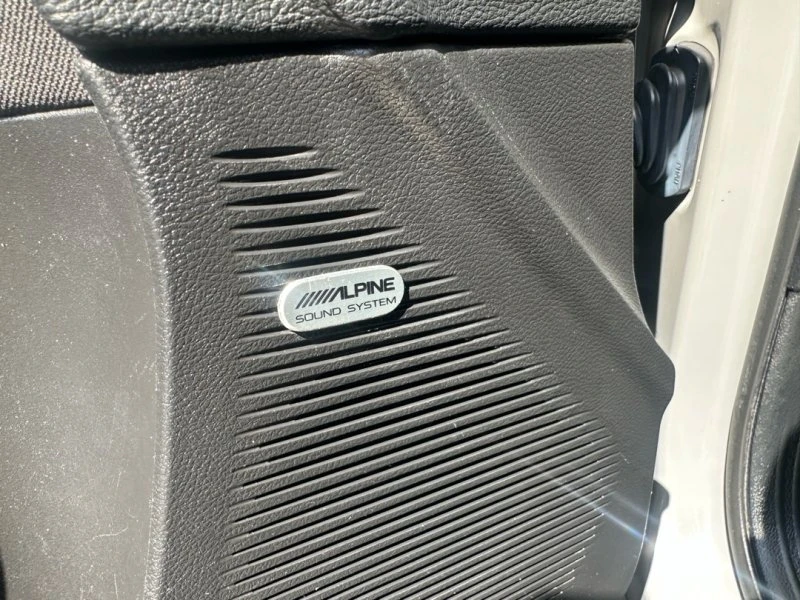 2019 Dodge Challenger 3rd Gen - Image 11 of 12